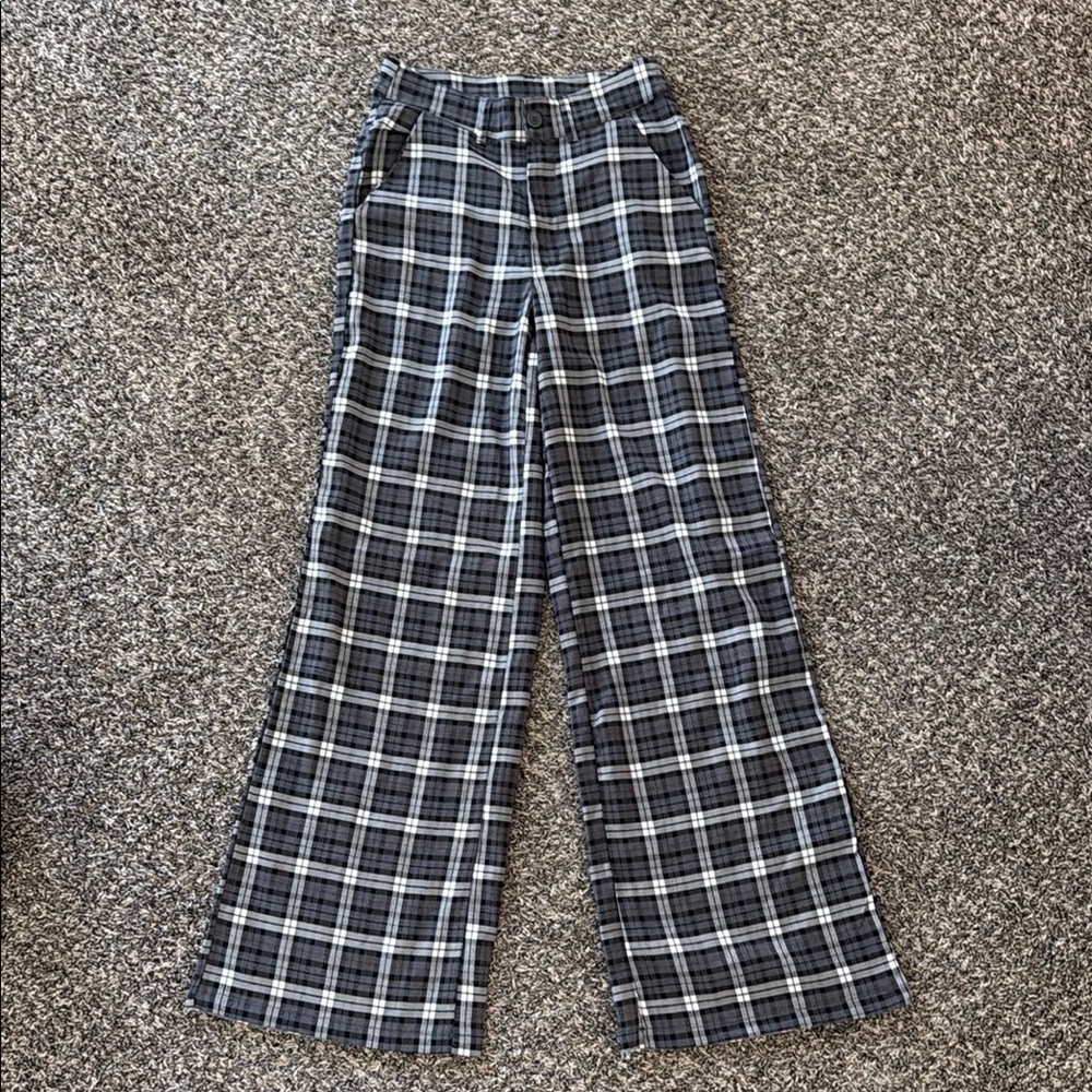 Chic RSQ Plaid Trousers